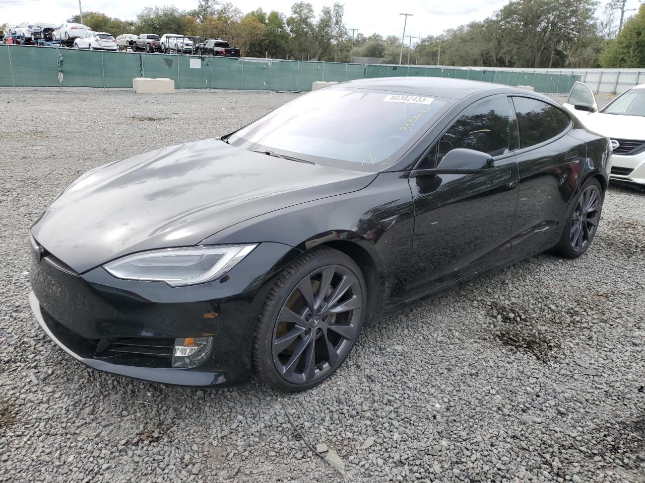 Tesla Model s (2020)