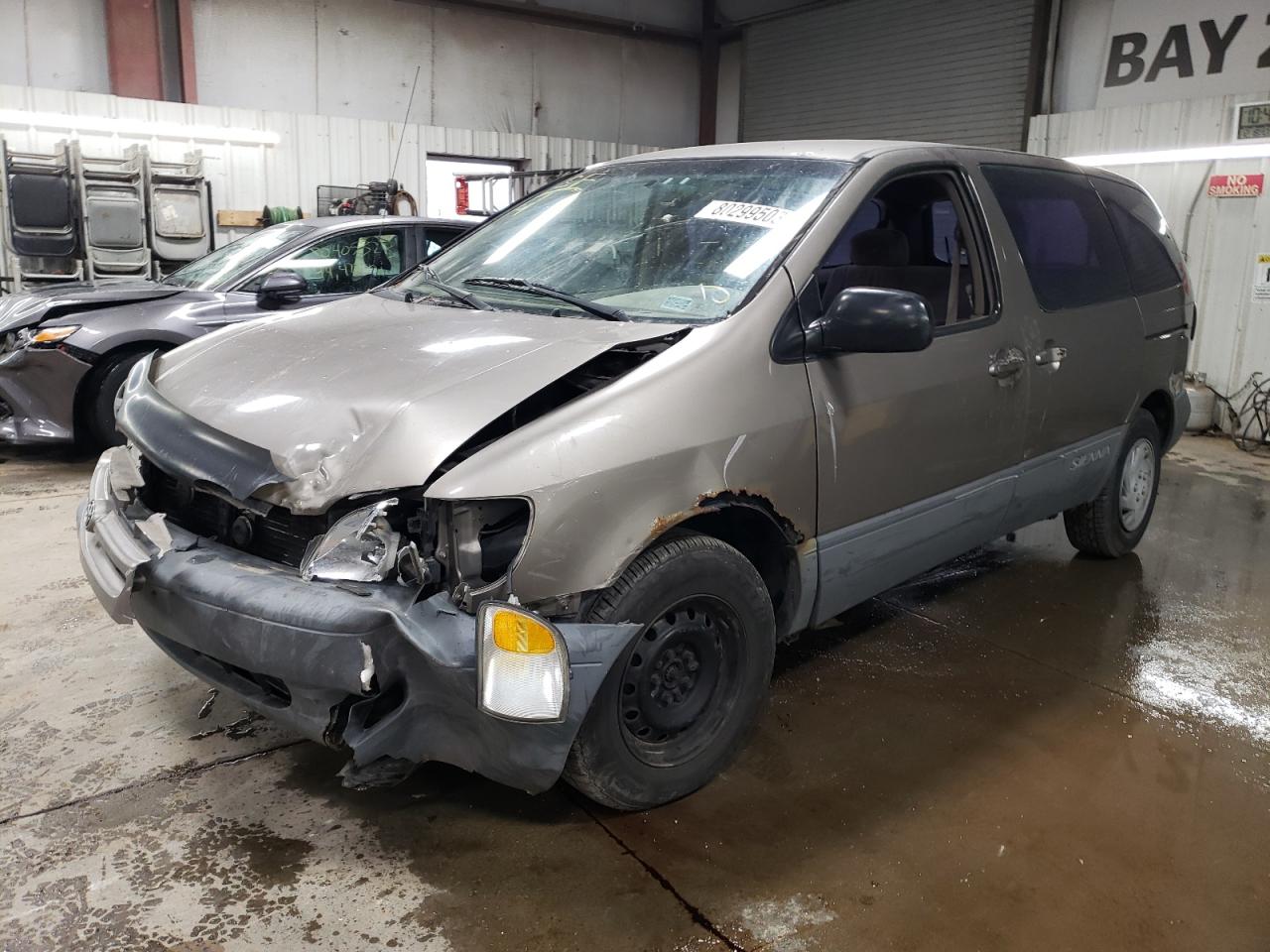 Toyota Sienna (1999)