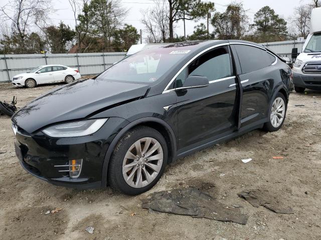 Tesla Model x (2021)