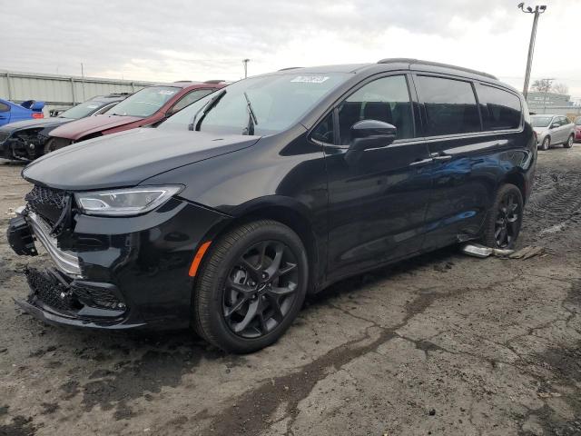 Chrysler Pacifica (2023)