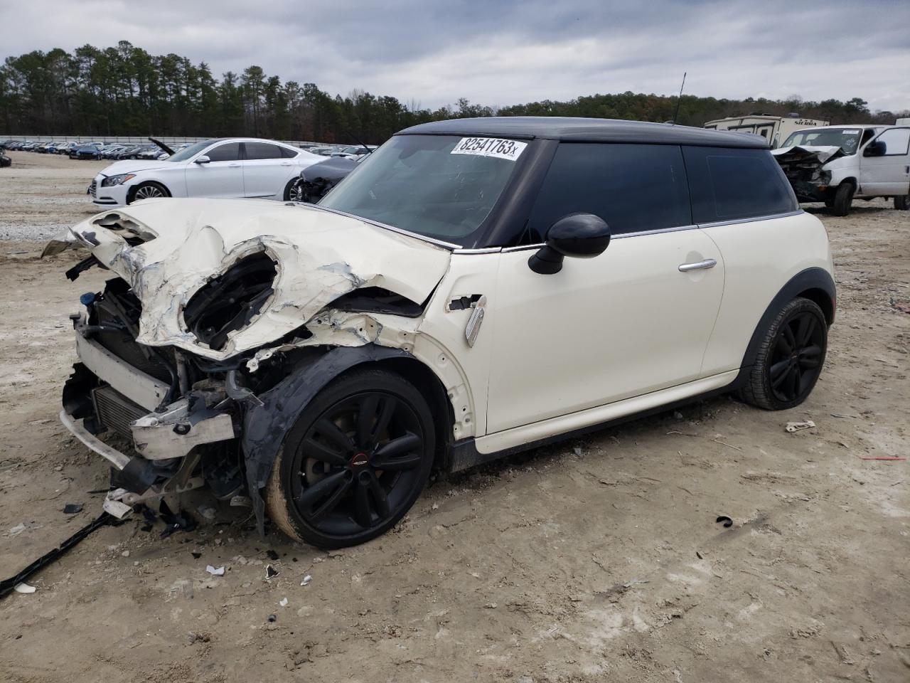 Mini Cooper (2016)