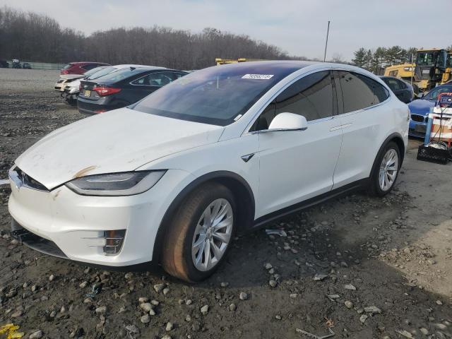 Tesla Model x (2016)