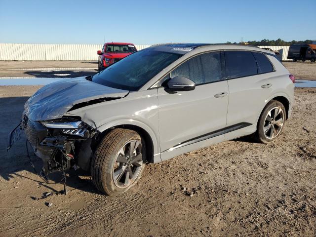 Audi Q4 e-tron (2024)
