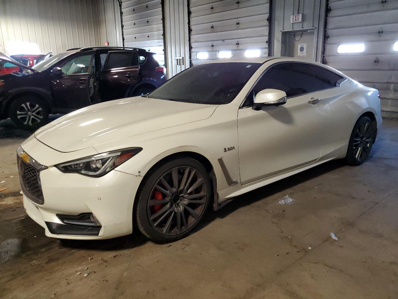 Infiniti Q60 (2017)