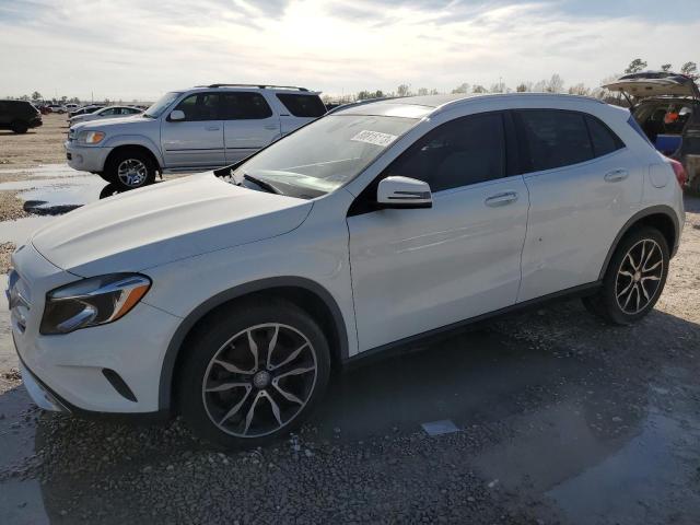 Mercedes-benz Gla-class (2016)
