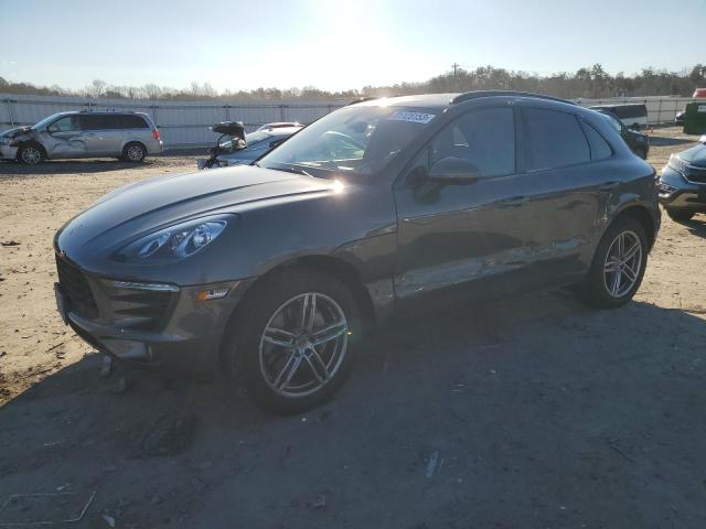 Porsche Macan (2015)