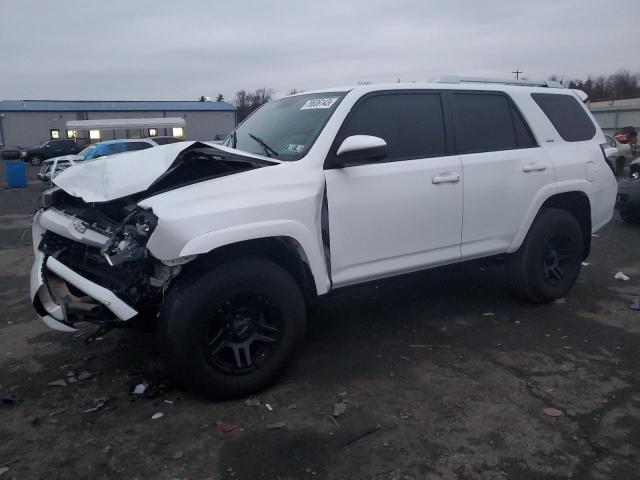 Toyota 4runner (2015)