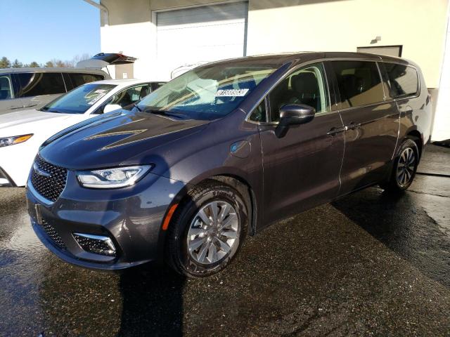 Chrysler Pacifica (2023)