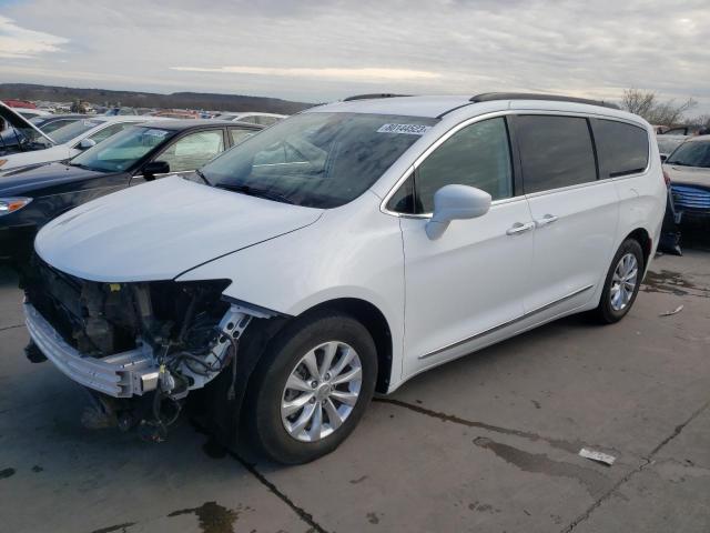 Chrysler Pacifica (2017)