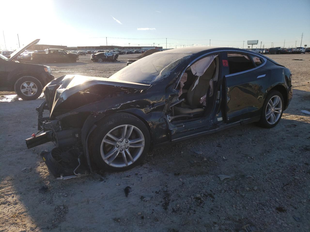 Tesla Model s (2014)