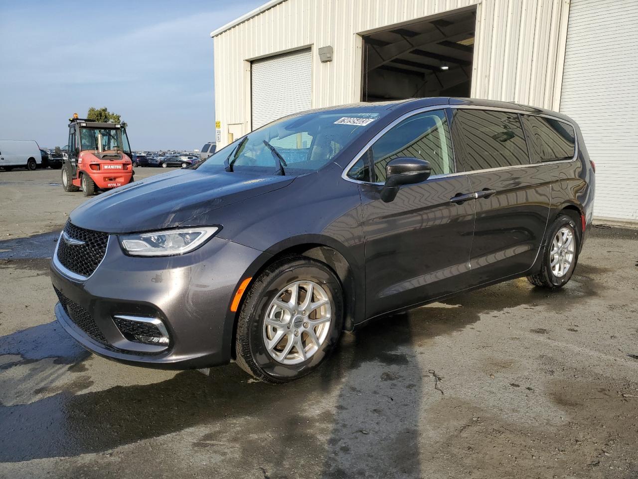 Chrysler Pacifica (2023)