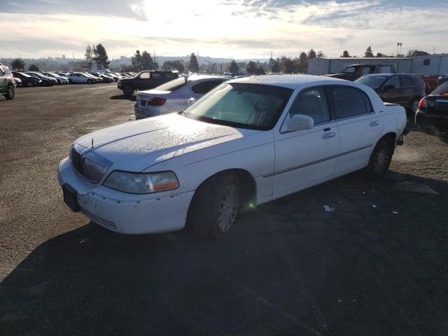 Lincoln Towncar (2004)