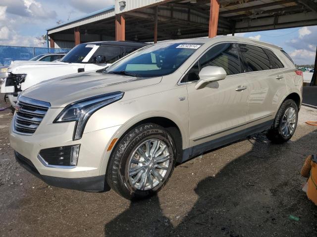 Cadillac Xt5 luxury (2017)