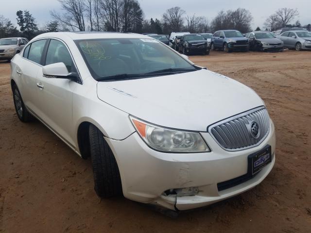 Buick Lacrosse c (2010)