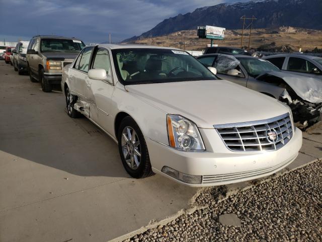 Cadillac Dts luxury (2011)