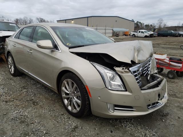 Cadillac Xts luxury (2014)