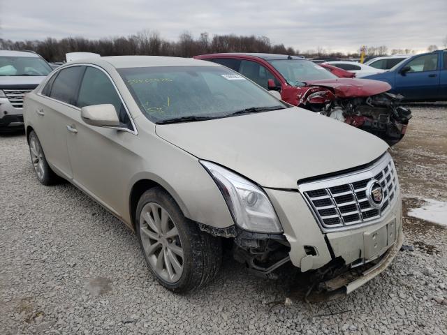 Cadillac Xts luxury (2013)