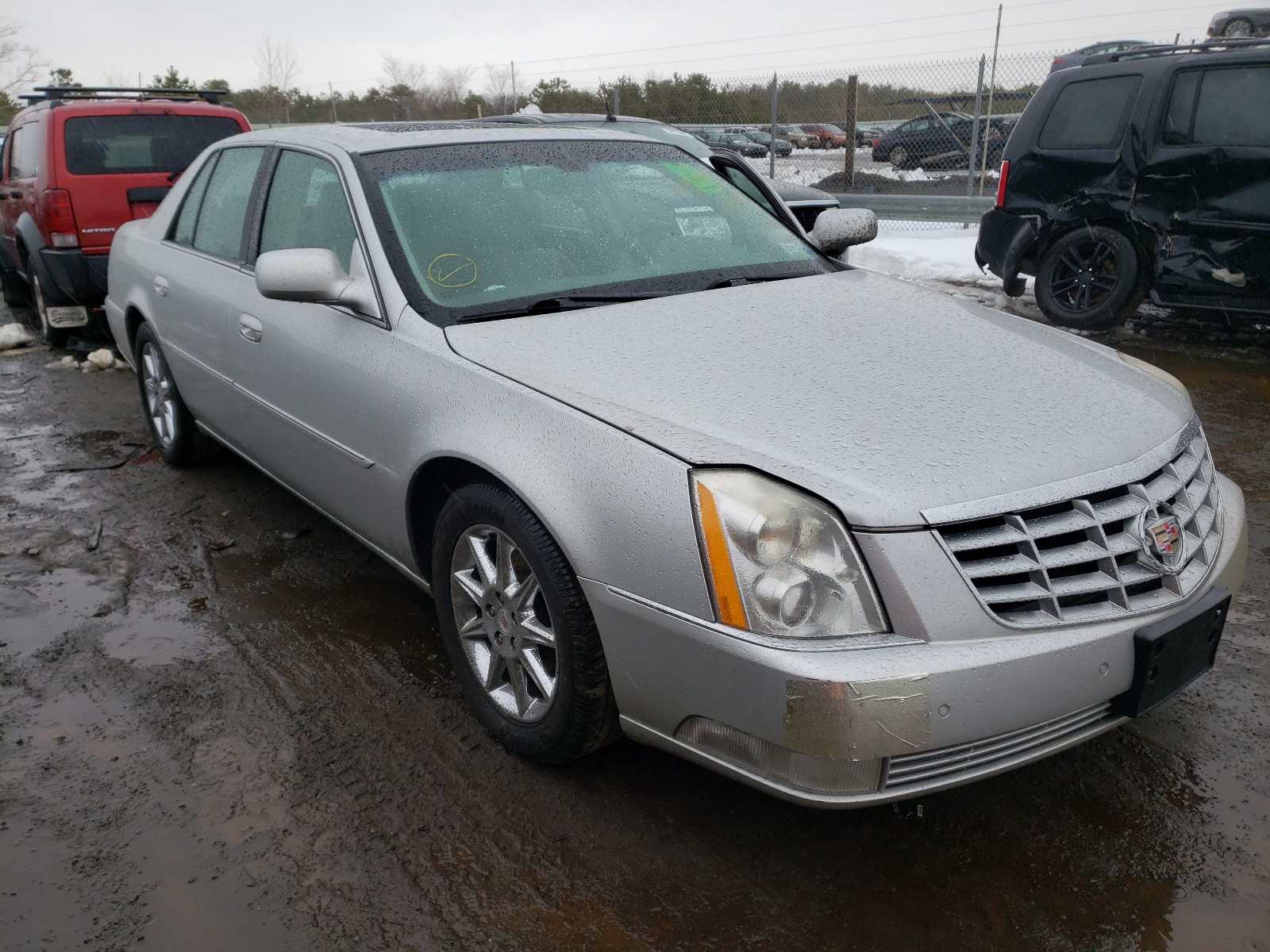 Cadillac Dts luxury (2011)