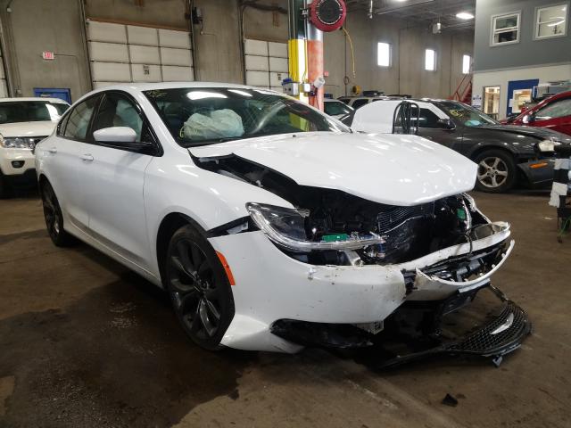 Chrysler 200 s (2015)