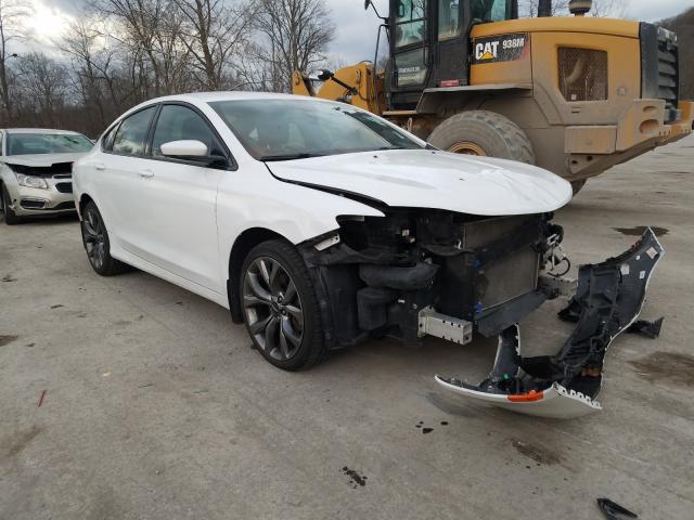 Chrysler 200 s (2015)
