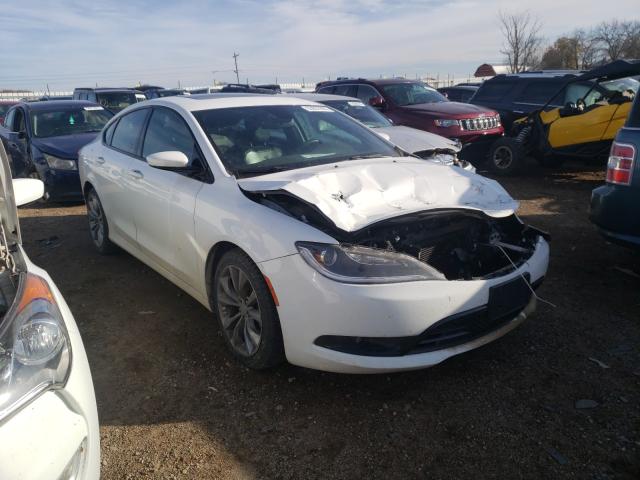 Chrysler 200 s (2015)