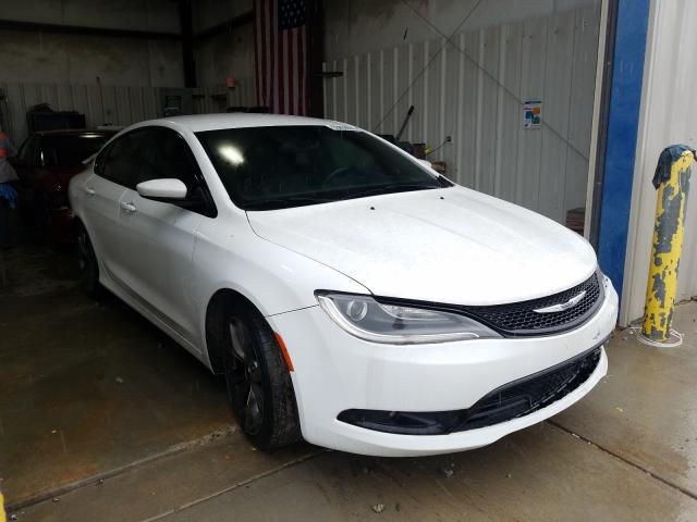Chrysler 200 s (2015)
