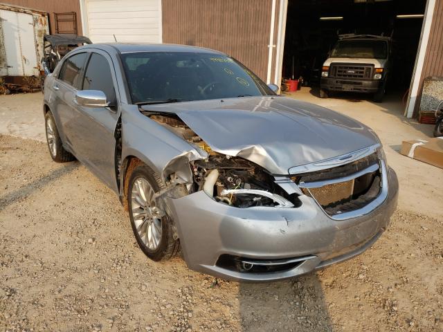 Chrysler 200 limite (2013)