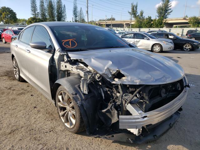 Chrysler 200 s (2015)