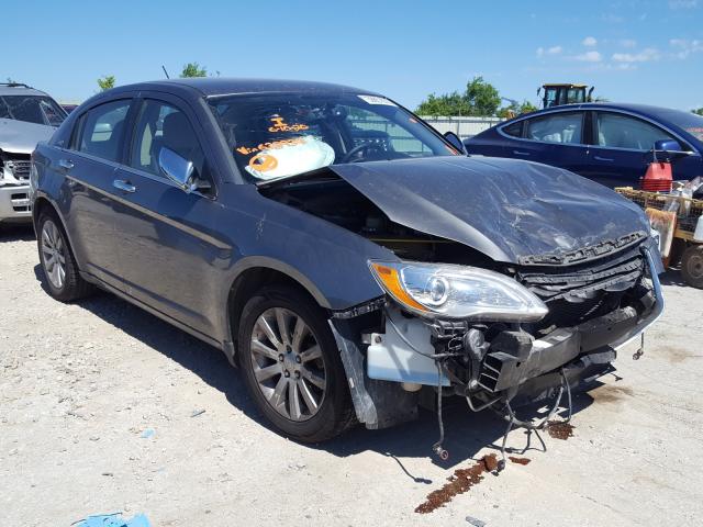 Chrysler 200 limite (2013)