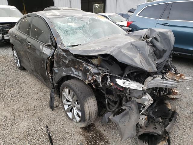 Chrysler 200 s (2015)