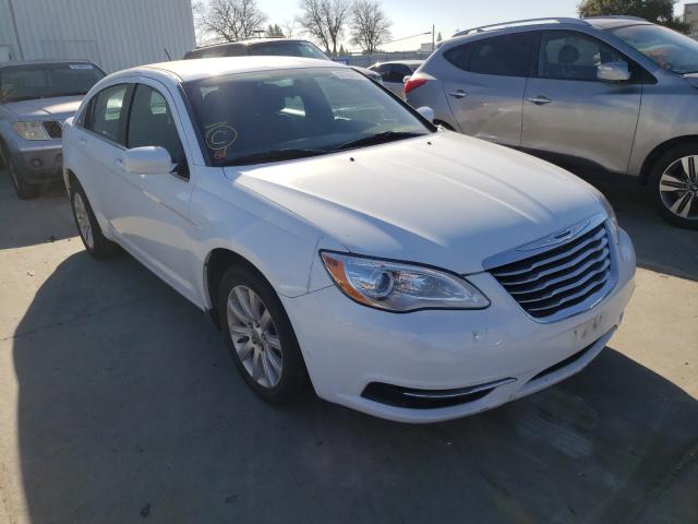 Chrysler 200 tourin (2013)