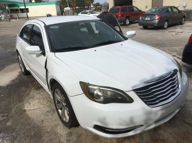 Chrysler 200 lx (2012)