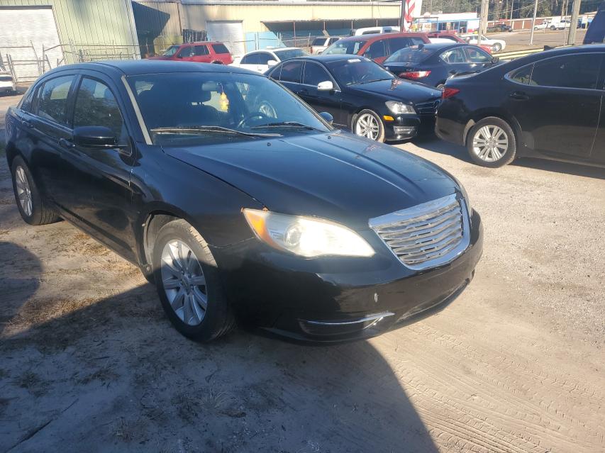 Chrysler 200 tourin (2013)