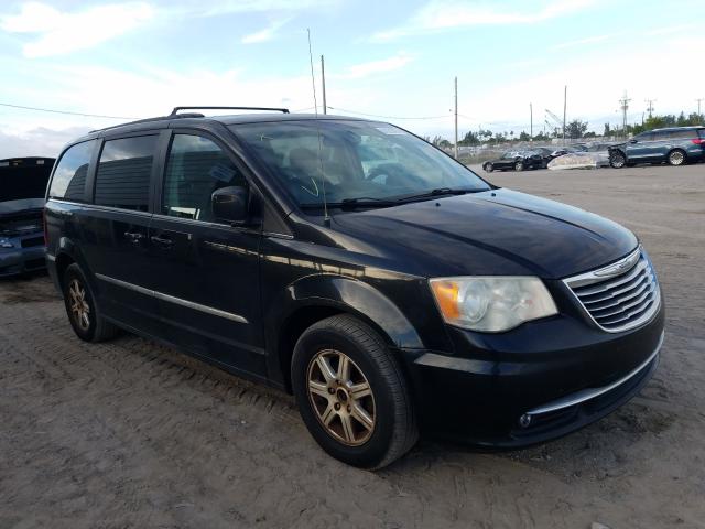 Chrysler Town & cou (2012)