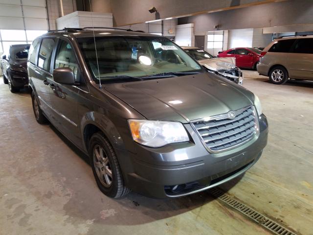 Chrysler Town & cou (2010)