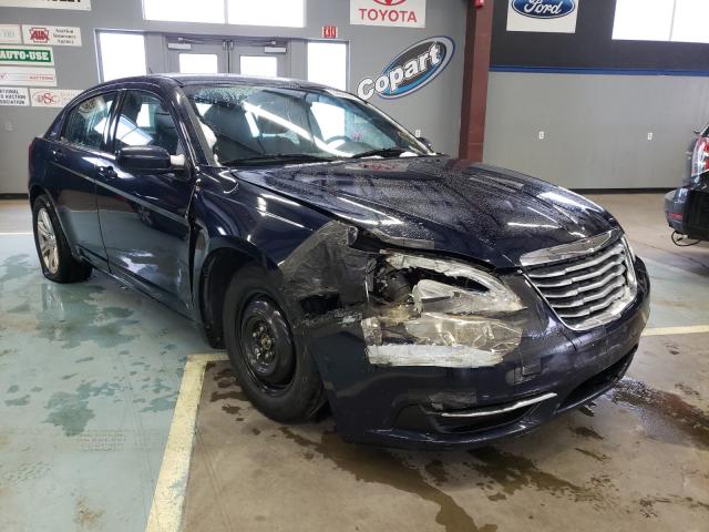 Chrysler 200 tourin (2013)