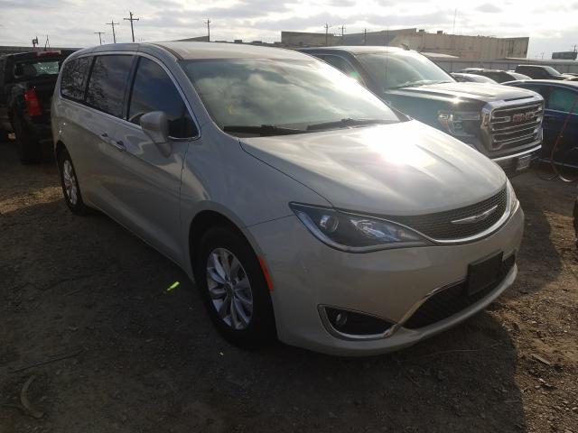 Chrysler Pacifica t (2019)