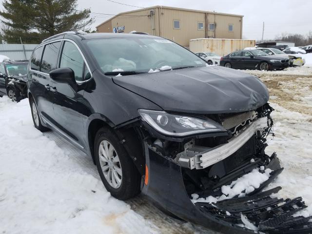 Chrysler Pacifica t (2019)