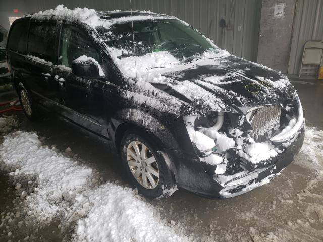 Chrysler Town & cou (2013)