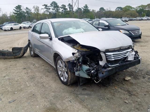 Chrysler 200 lx (2012)