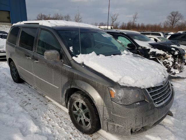 Chrysler Town & cou (2010)