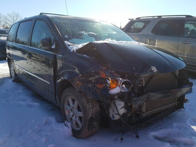 Chrysler Town & cou (2011)