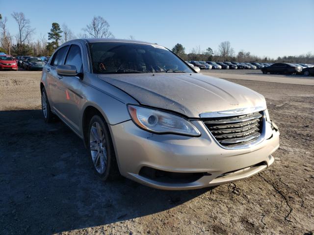 Chrysler 200 tourin (2013)