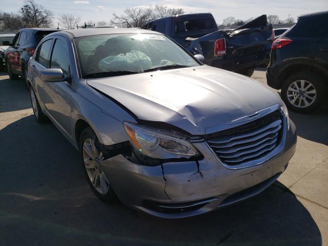 Chrysler 200 lx (2013)