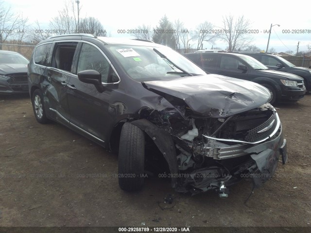 Chrysler Pacifica (2018)
