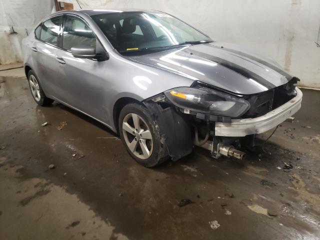 Dodge Dart sxt (2015)