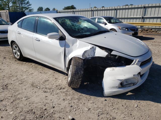 Dodge Dart sxt (2015)