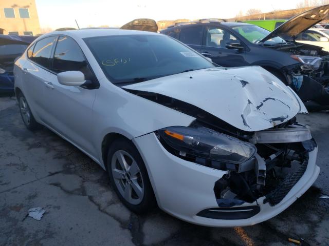 Dodge Dart sxt (2015)