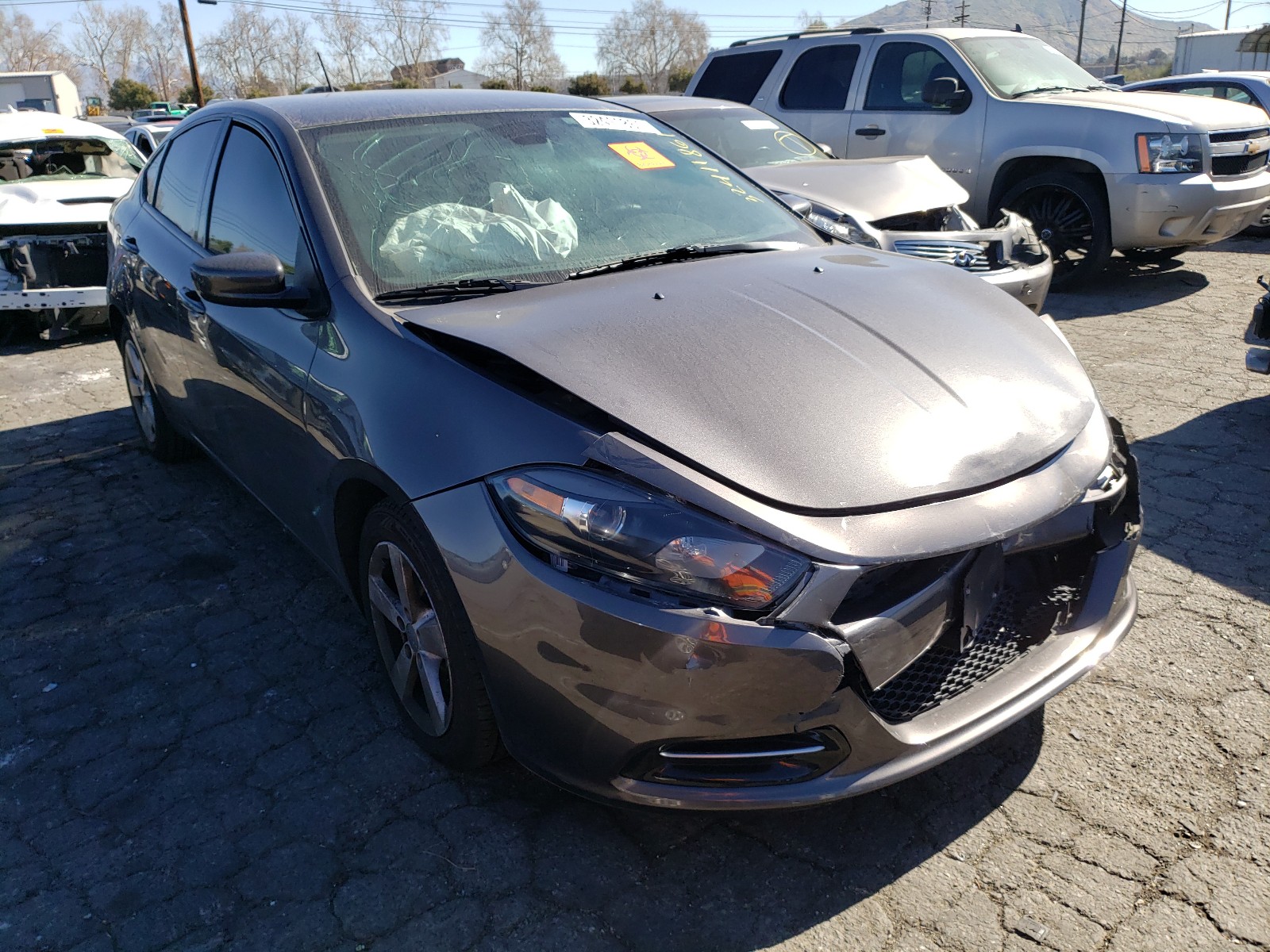 Dodge Dart sxt (2015)