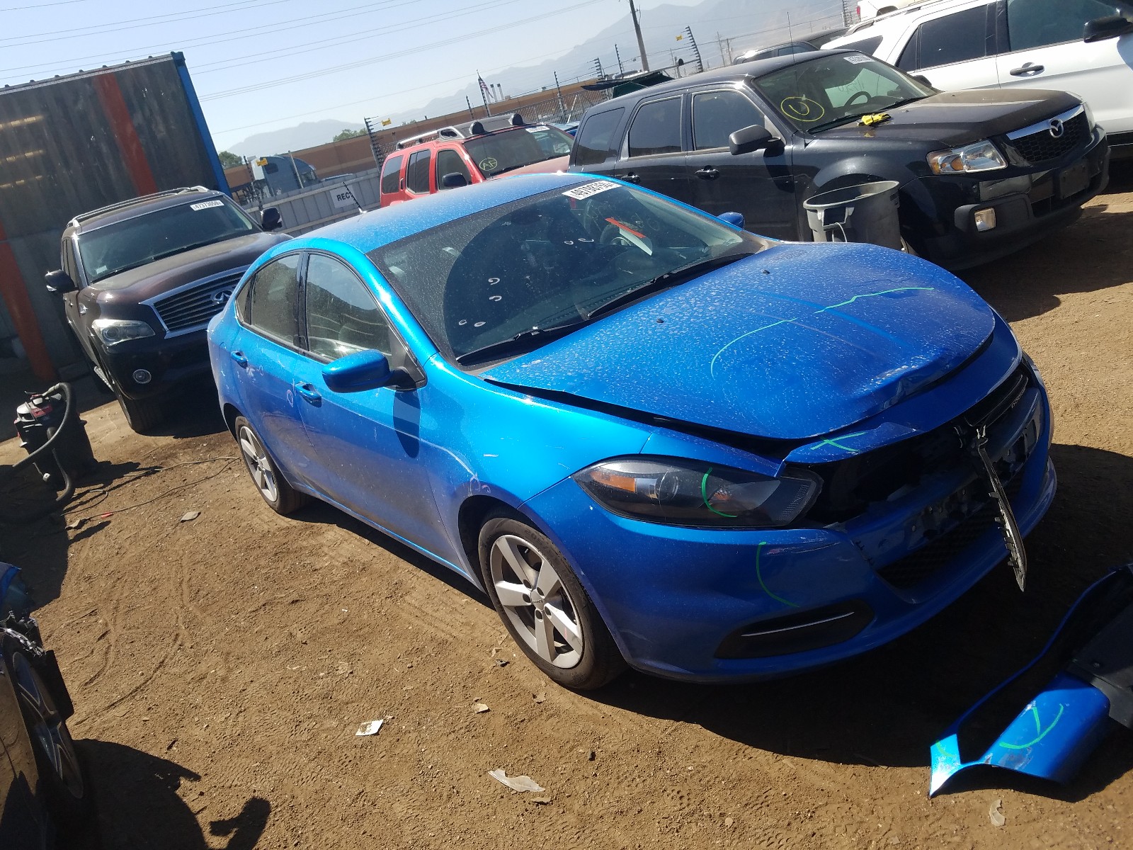 Dodge Dart sxt (2016)